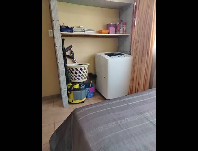 3 BEDROOM APARTMENT FOR SALE IN LENNOXTON